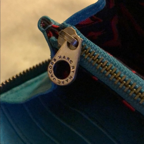 March by Marc Jacob’s Turquoise Long Wallet - Picture 8 of 8